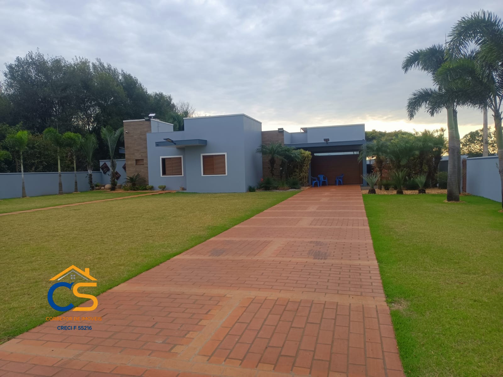 Casa de alto padrão à venda em Missal, Saída para Medianeira