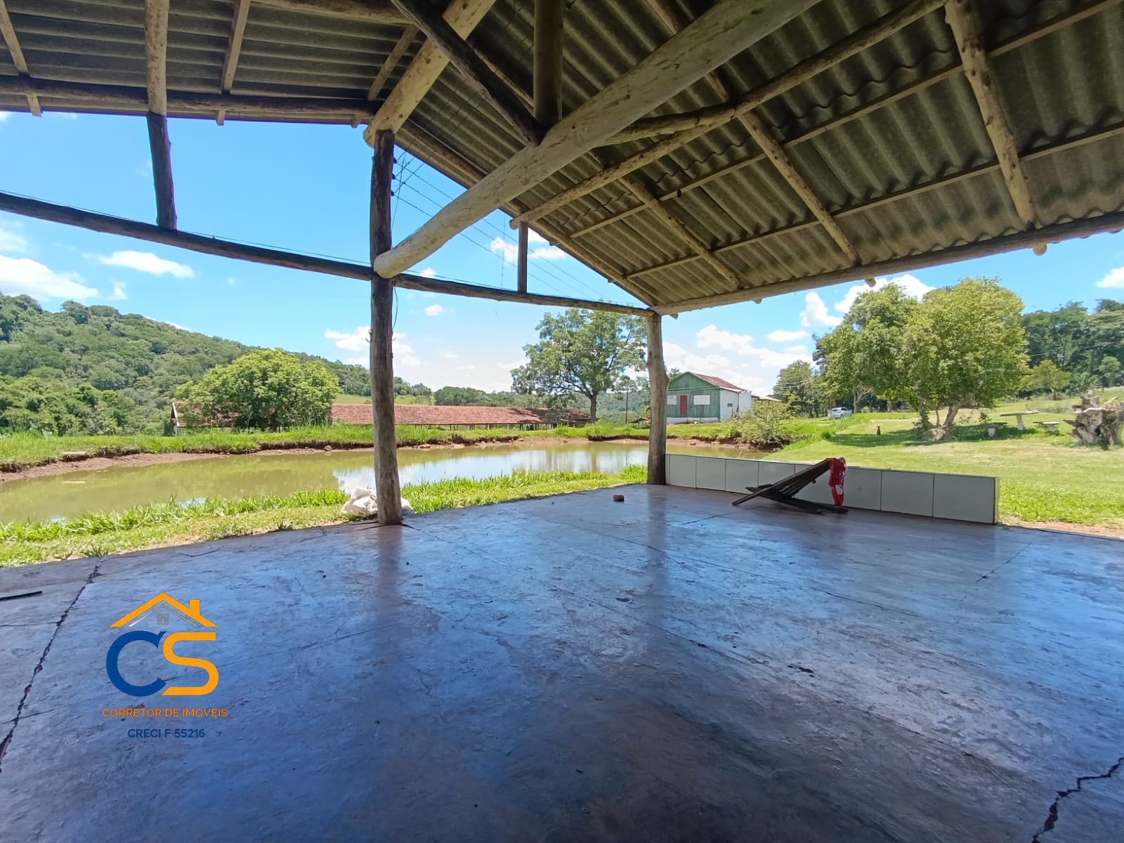 Vende-se Sitio  em Matelândia-PR com Aviário