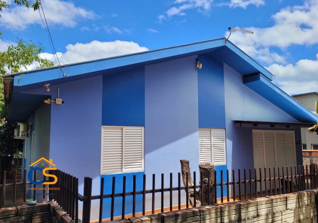 Vende-se Casa Centro Missal -Pr