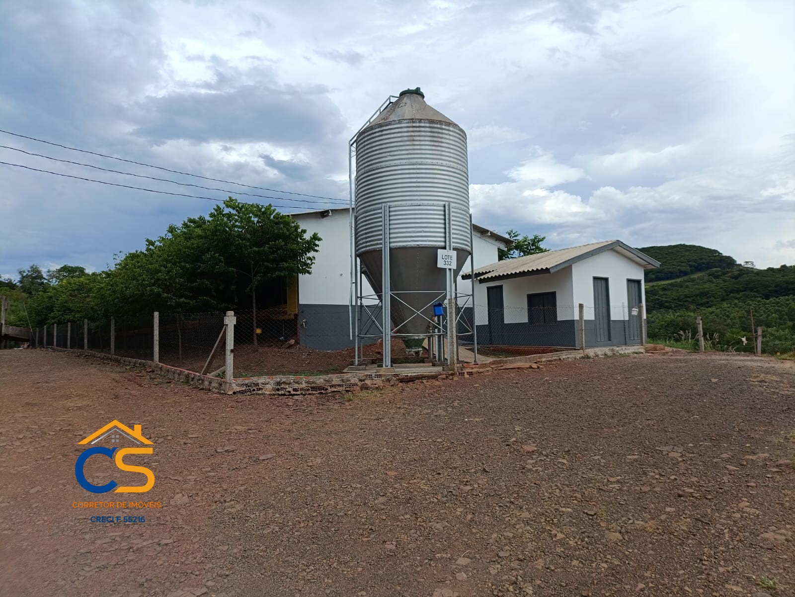 Vende-se Sitio Missal com  Granja de suínos - Foto 4