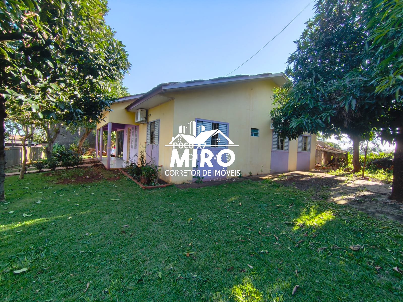 Imagem 4 de CASA DE ALVENARIA À VENDA NO CENTRO DE MISSAL, PARANÁ!